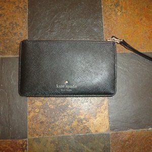 KATE SPADE "Karolina" Black Leather Wristlet Bifold Wallet